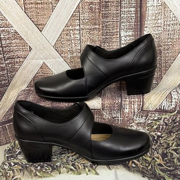Clarks Womens Emslie Lulin Black Mary Jane Pump Size 7.5 W US 22545 Work Office - Picture 1 of 12